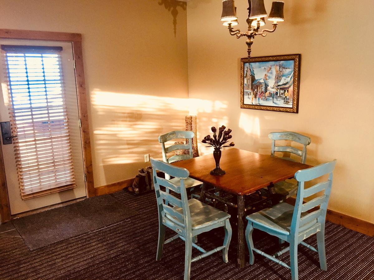 Boyne Mountain Creekside Condo Boyne Falls Экстерьер фото