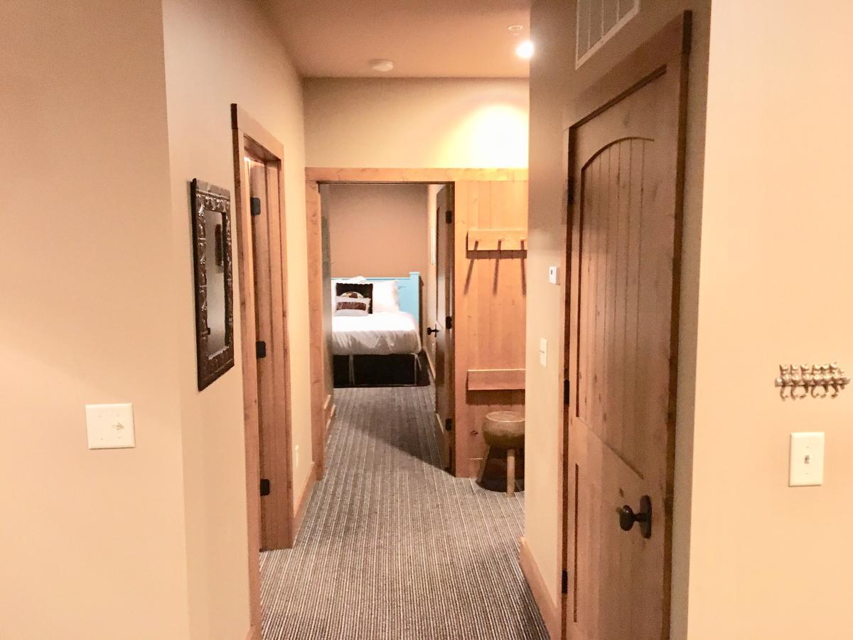 Boyne Mountain Creekside Condo Boyne Falls Экстерьер фото